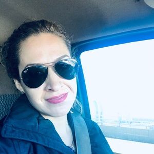 Meet your Posher, Karolina